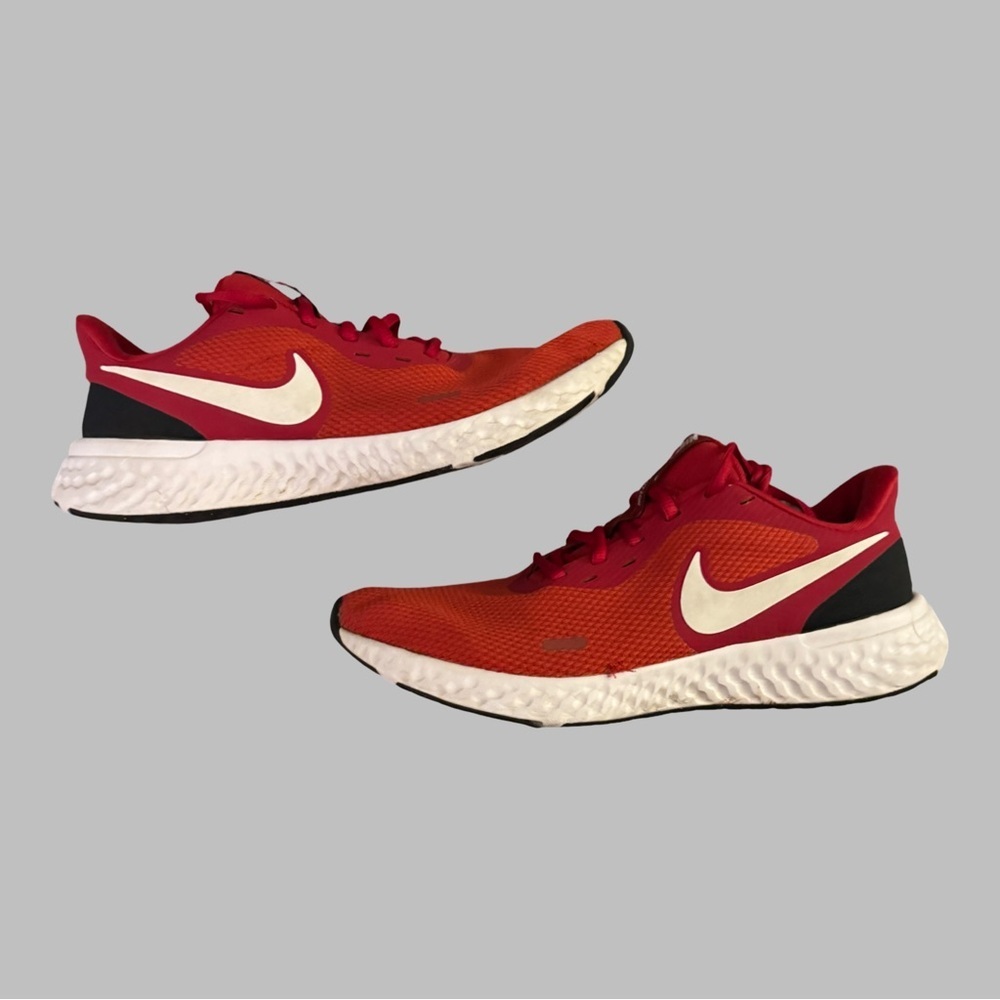 NIKE Men’s Revolution 5 Red and White Running Shoes Size 8.5